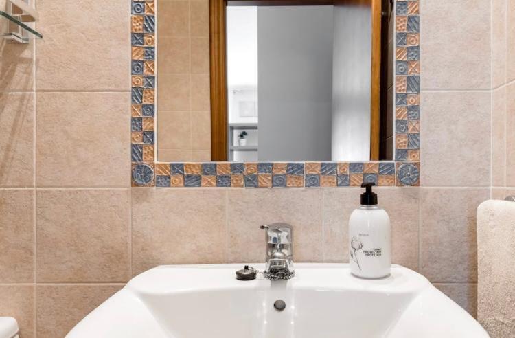 Apartamentos La Llum アリカンテ エクステリア 写真